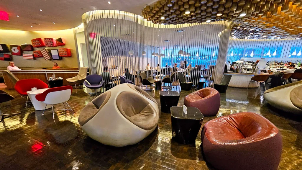 Inside the American Express Centurion Lounge 
